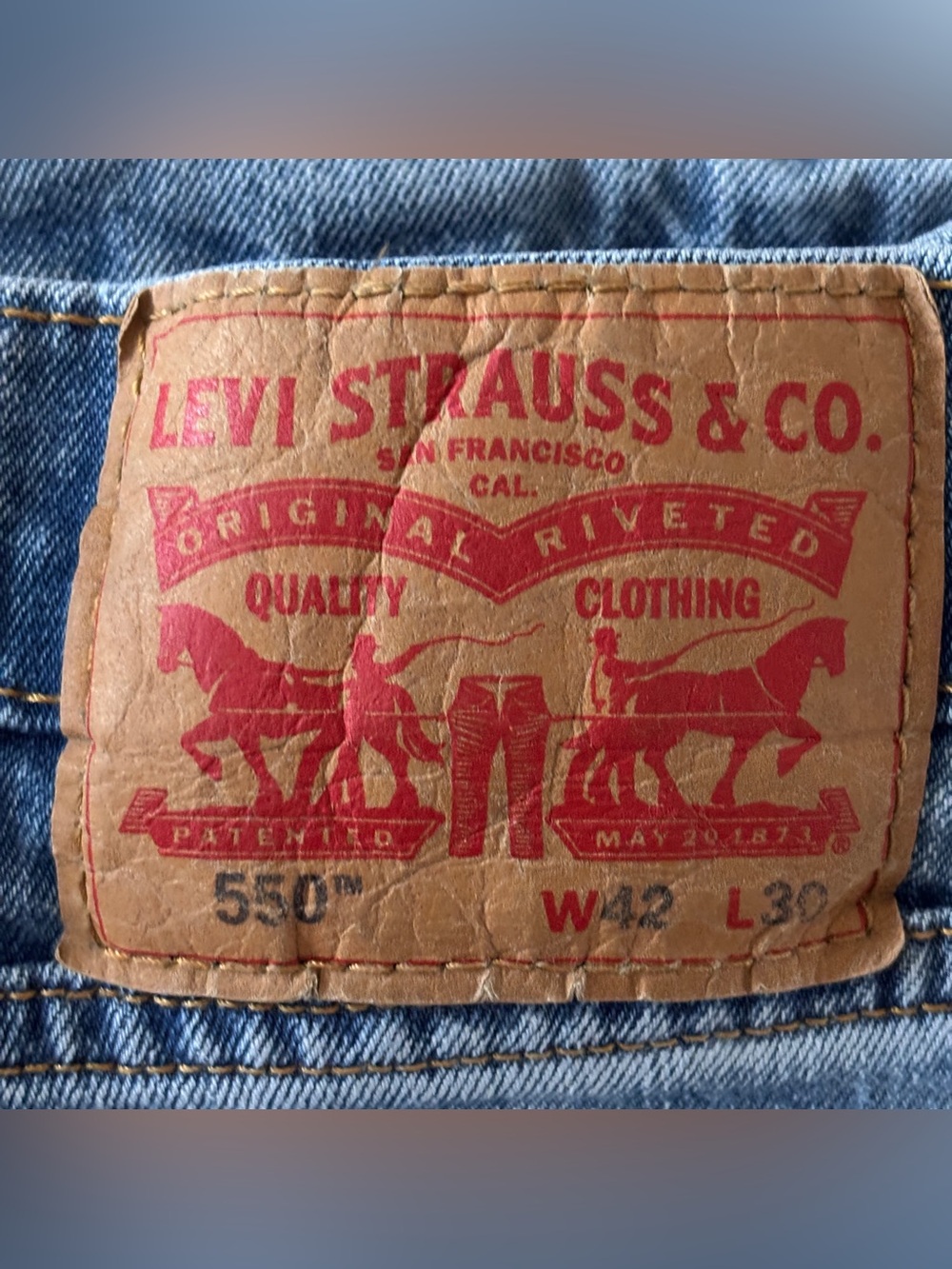 Levi's 550 Relaxed Fit Mens Blue Jeans ~ 42X30